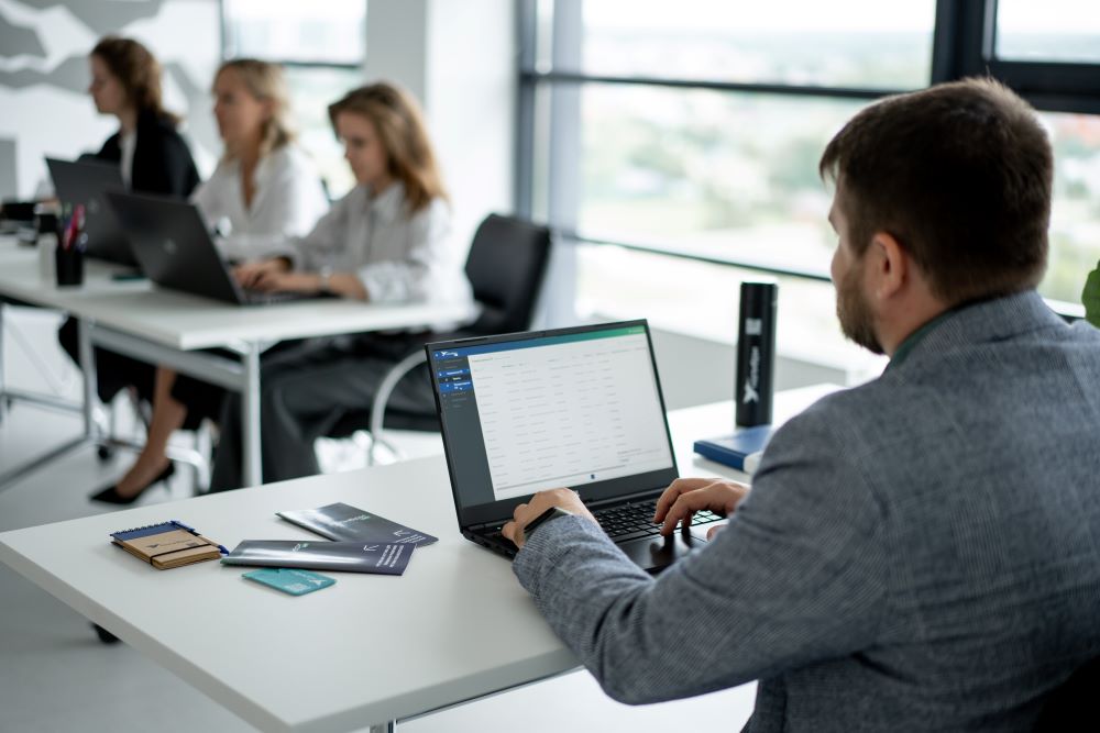 12NEWS: ICL Services :: ����������� ��������� ���� ������ � ������ �������������� ������� ������� ICL Services